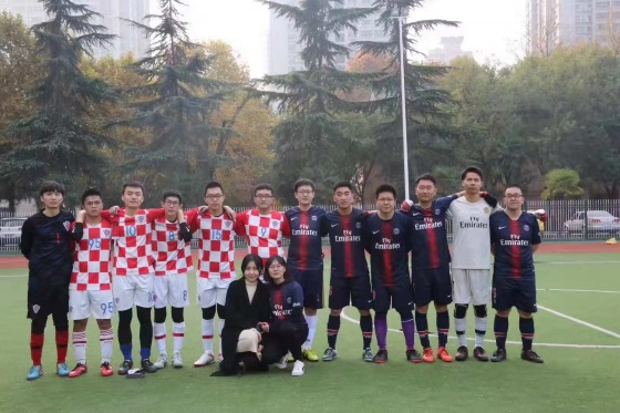 1542090349665916.jpg 2.jpg